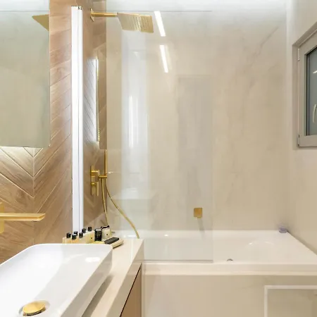Apartment Divine Residence, A Seaview Retreat, By Thinkvilla Piraeus